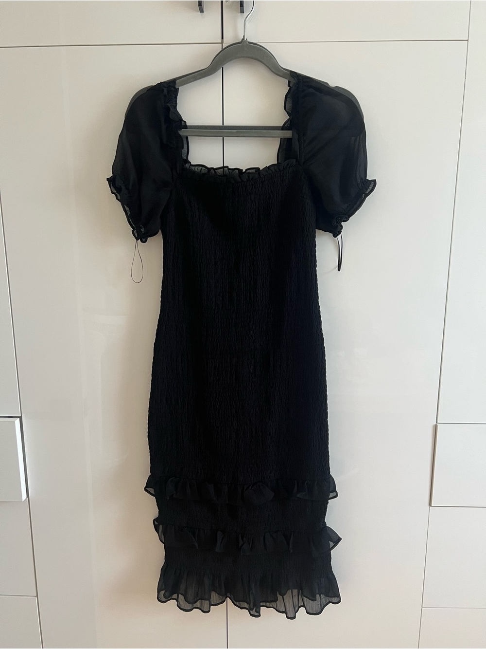 Abercrombie Smocked Puff Sleeve Ruffle Midi Dress